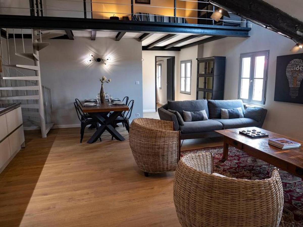 Cozy Nest In The Center Of Isle Sur La Sorgue For 4 People Apartamento LʼIsle-sur-la-Sorgue Exterior foto